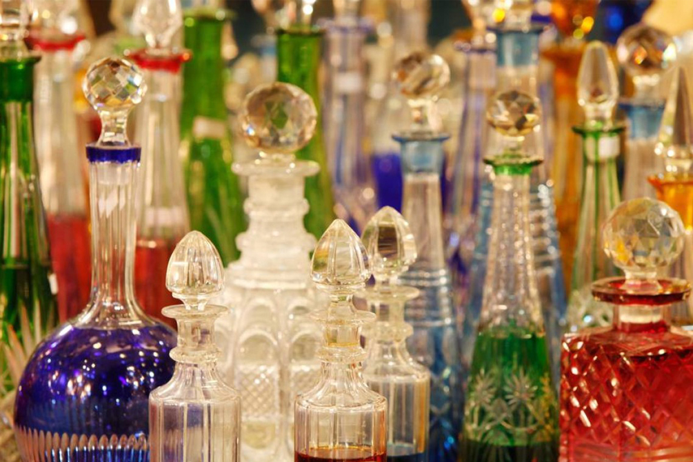 A arte em frascos de perfumes – Parte 1